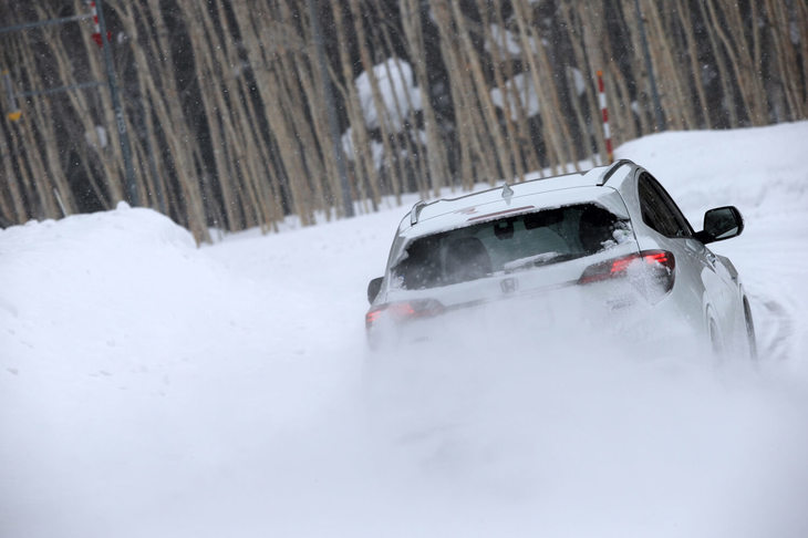 2019年1月の東京オートサロンにも出展された「ヴェゼル モデューロX」。開発は進んでいるものの、発売日は現時点では未定とのこと。