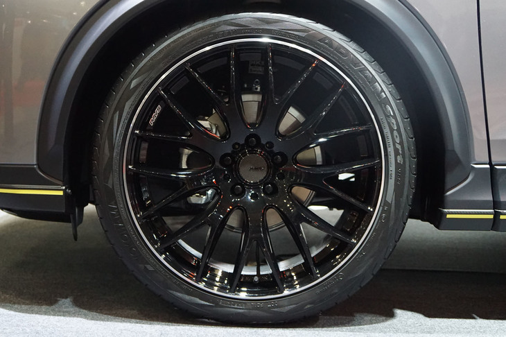 三菱エクリプス クロス（オプション装着車）