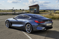 新型「BMW 8シリーズ」を示唆するコンセプトモデル登場の画像