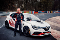 ルノースポールのエース級テストドライバーとして名をはせた、ロラン・ウルゴン氏。組織の名前がアルピーヌに変更されても、彼の仕事内容が大きく変わることはないだろう。