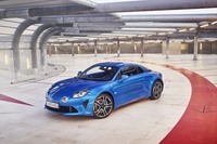 アルピーヌA110プルミエールエディシオン（MR/7AT）【海外試乗記】