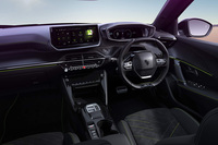 新世代デザインを採用　「プジョー2008」のマイナーチェンジモデルが上陸の画像