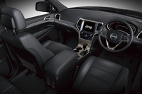 「グランドチェロキー リミテッド」のインテリア。