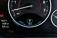 条件がそろえば、モーターの力だけで最長4kmを、最高速度75km/hで走行することができる。