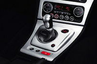 アルファロメオ「ブレラ」と「スパイダー」にセレスピード仕様の画像