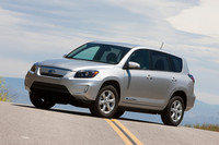 「トヨタRAV4 EV」