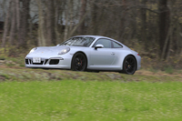ポルシェ911カレラ4 GTS