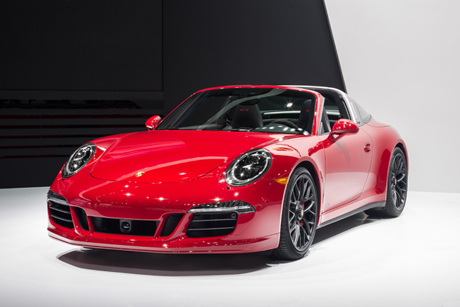 「ポルシェ911タルガ4 GTS」