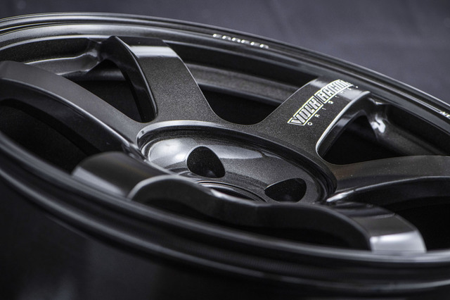 RAYS VOLK RACINGの最旬モデルに触れる 【最高峰技術の結晶 レイズが