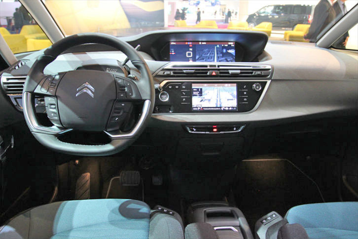 シトロエンC4ピカソ（インテリア）