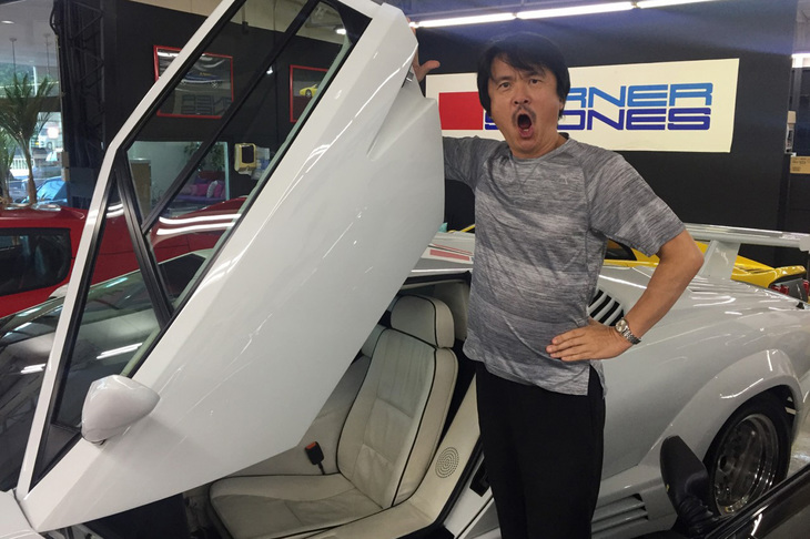 2020年7月、中古フェラーリ専門店コーナーストーンズで3000万円の「ランボルギーニ・カウンタック25thアニバーサリー」に出会う。その時から「F40」に比べると3000万円という価格は安い！ と思っていた。