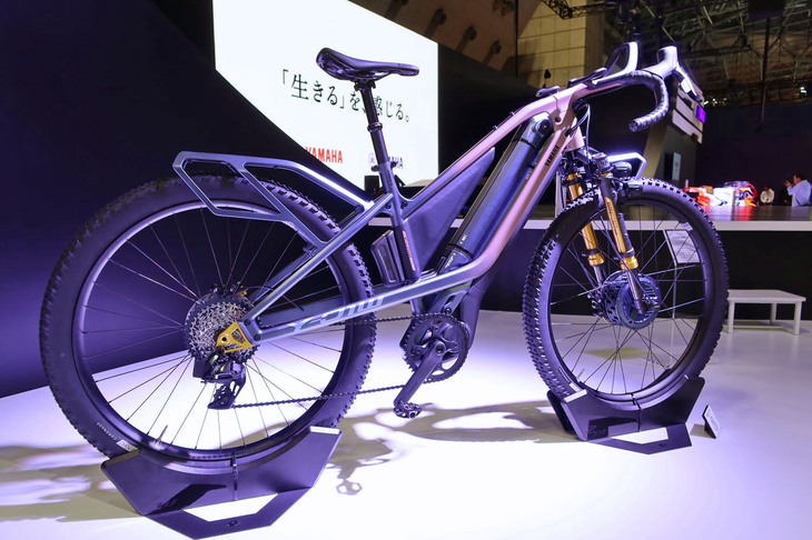 ヤマハY-01W AWD（前後両輪駆動のアドベンチャーeバイク）