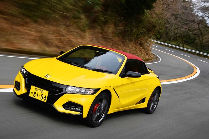 足まわりの減衰力が5段階に調節可能な「S660モデューロX」。走りのステージに合わせてベストな走りが実現できる。