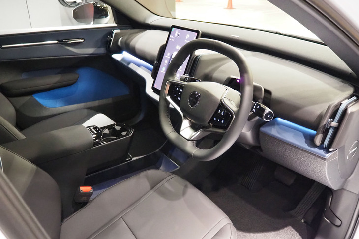 ボルボEX30プラス シングルモーター（インテリア）