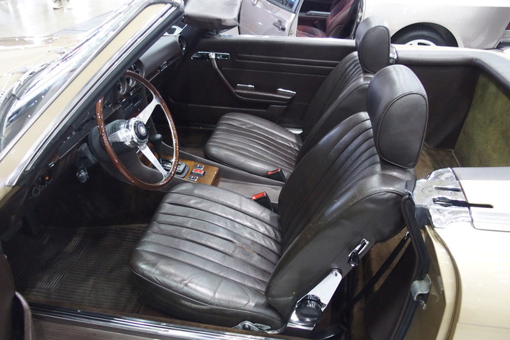 メルセデス・ベンツ500SL（1982年）／Mars