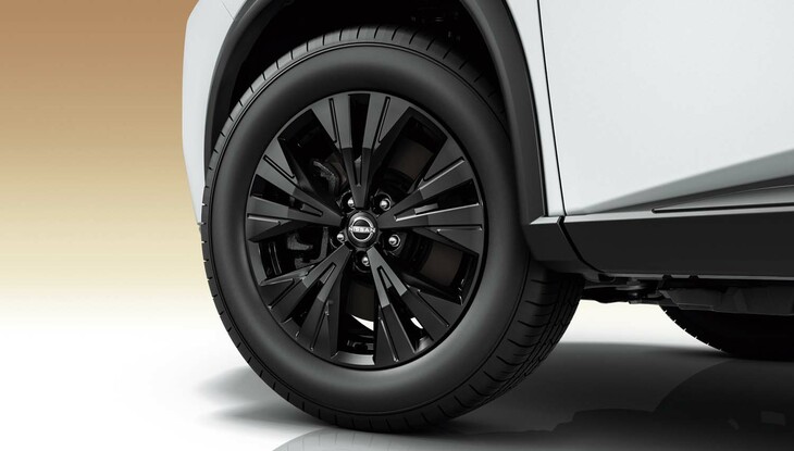 創立90周年記念車「90th Anniversary」のホイール。