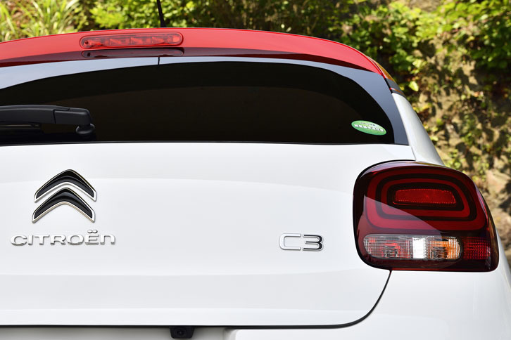 日本で近日発売予定の新型「シトロエンC3」。今回試乗したのは日本向けのプリプロダクションモデルである。