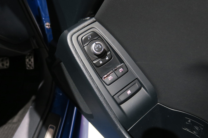 スバルBRZ（ドアコンソール）