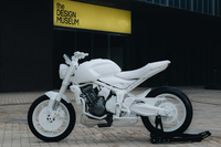 トライアンフが「トライデント」のプロトタイプを発表　3気筒エンジンの新たな入門モデルの画像