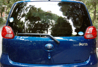 写真をクリックするとシートが倒れるさまが見られます。