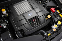 2.5リッターターボは、最高出力285ps、最大トルク35.7kgmを発生。先代モデルの2.0GT比で、パワーが25ps、トルクは0.7kgm向上した。