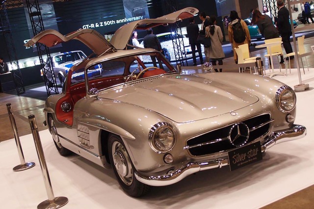 オートモビル カウンシル2019」の会場から（シルバースター／Auto 