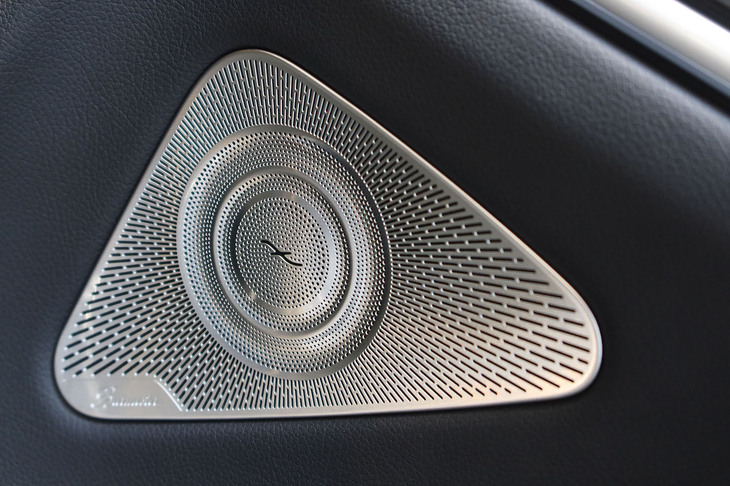 メルセデス・ベンツS580 4MATICロング ナイトエディション（フロントドア部のスピーカー）