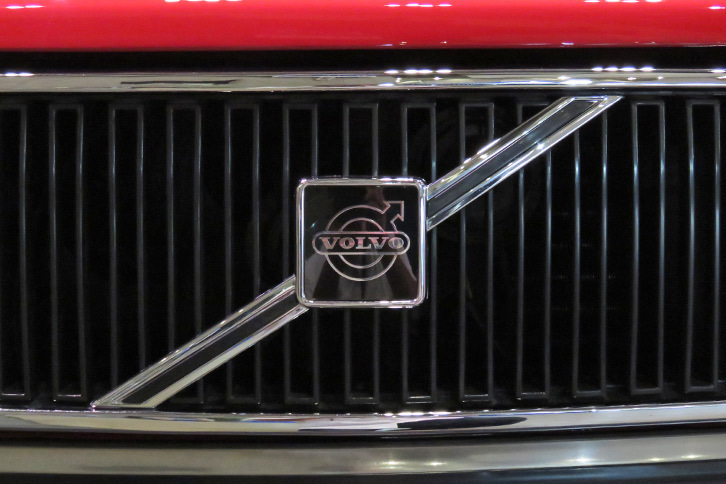 ボルボ240GLワゴン