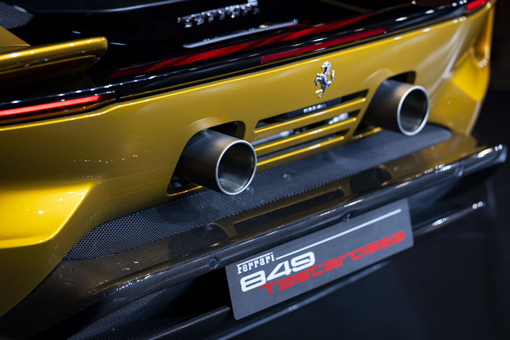 フェラーリ849テスタロッサ（エキゾーストフィニッシャー）