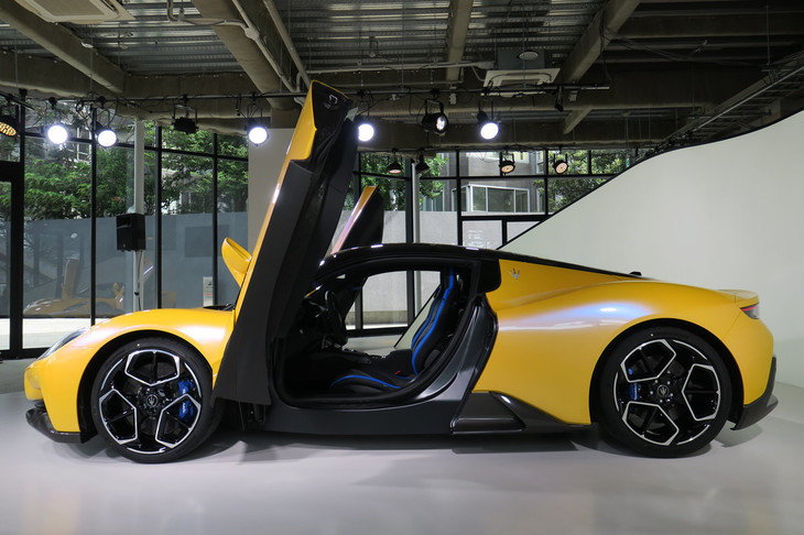 マセラティMC20（エクステリア）