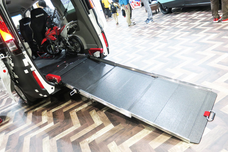 KACHATTO-WAGON （カチャットワゴン）