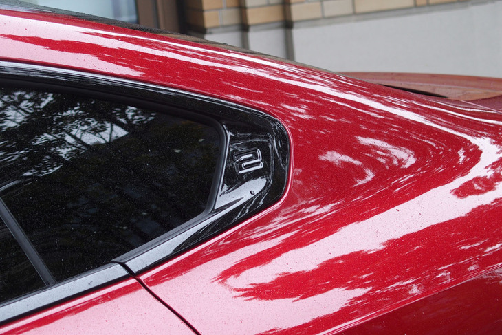 220dグランクーペMスポーツ（Cピラー）