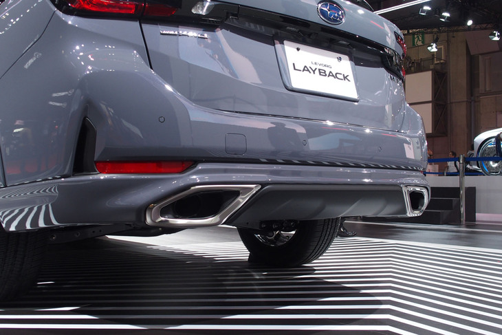 スバル・レヴォーグ レイバック（純正アクセサリー装着車）