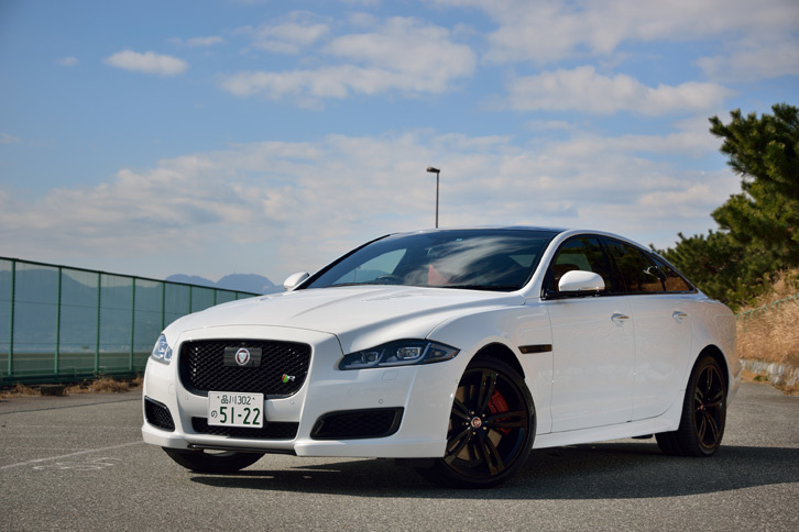 ジャガーXJR