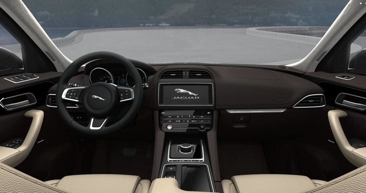 「Fペース センサリーパフォーマンスエディション」のインテリア。