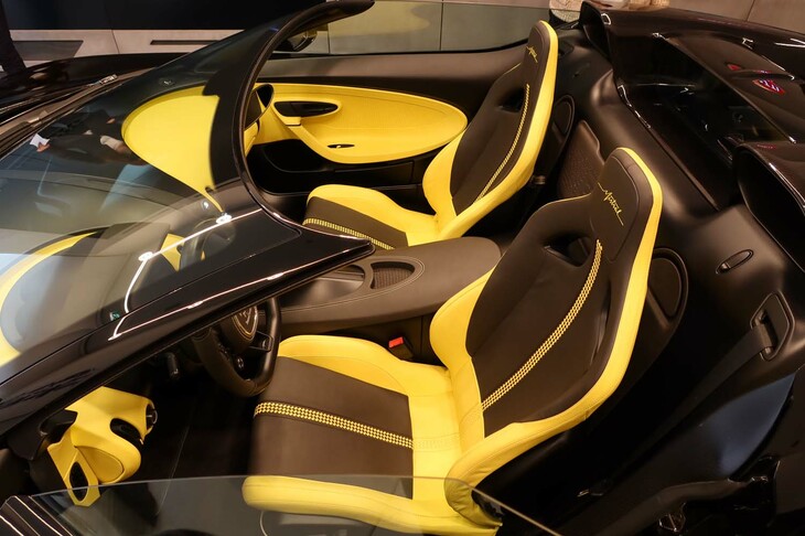 ブガッティW16ミストラル（インテリア）