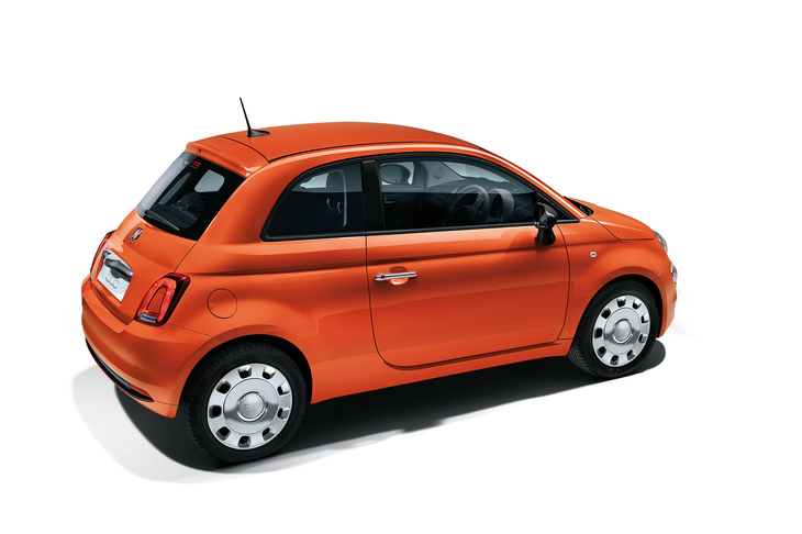 「シチリアオレンジ」の外装色は、5万5000円のオプションカラー。「500／500Cカルト」のみの設定となる。