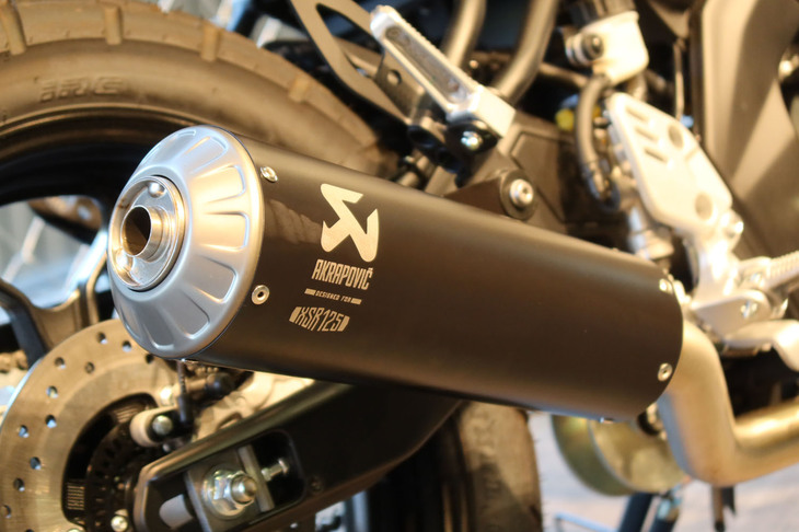 ヤマハXSR125 ABS（アクセサリー装着車）