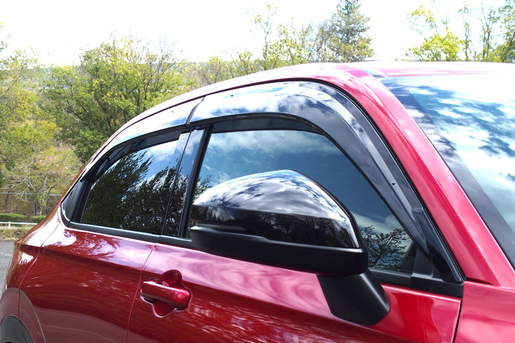 ホンダ・ヴェゼルe：HEV Z Sport Style（用品装着車／ドアバイザー）