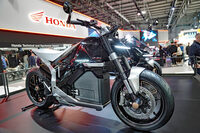 モーターサイクルショー「EICMA 2024」の会場から
