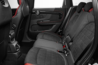 「MINIクロスオーバー」に「ジョンクーパーワークス」追加設定の画像