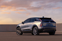 キャデラックから新型EV「オプティック」登場　エントリーレベルを担うSUVタイプのEVの画像