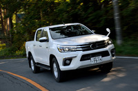 トヨタ・ハイラックスZ