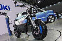 スズキの目玉は、新型軽BEVのコンセプトモデル「ビジョンeスカイ」……と言いたいところだけど、やっぱり「e-VanVan」の圧倒的な“楽しさ”にはかなわなかった。ぜひこのままの姿で市販化してほしい。