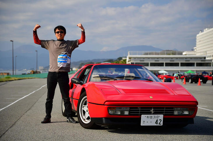 筆者の愛車「フェラーリ328GTS」。（写真＝池之平昌信）