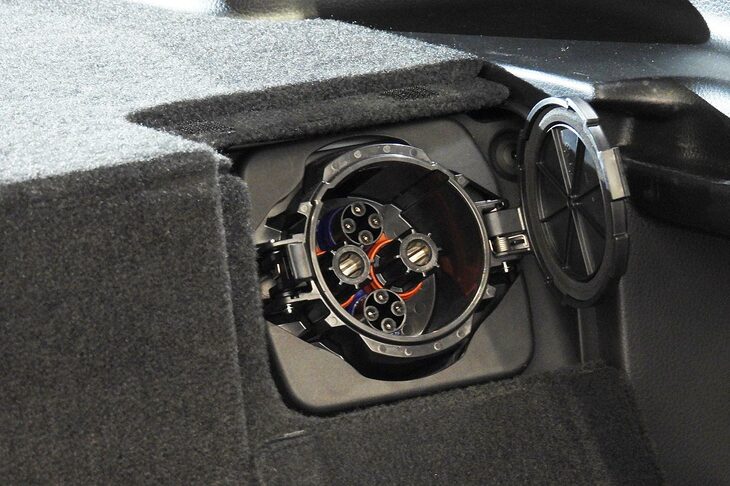 ホンダCR-V e：FCEV（DC給電コネクター）