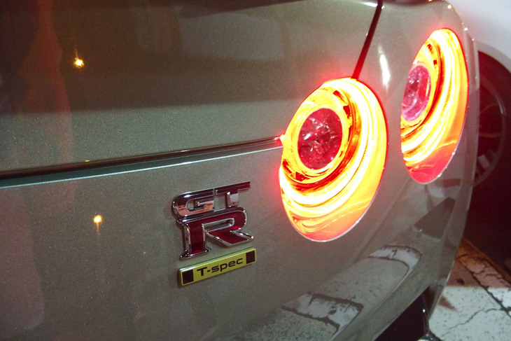 車名の「T-spec」は、時代をけん引するクルマであり続ける「Trend Maker」でありたいという思いと、しっかりと地面を捉え駆動する車両「Traction Master」であるという考えから命名したという。