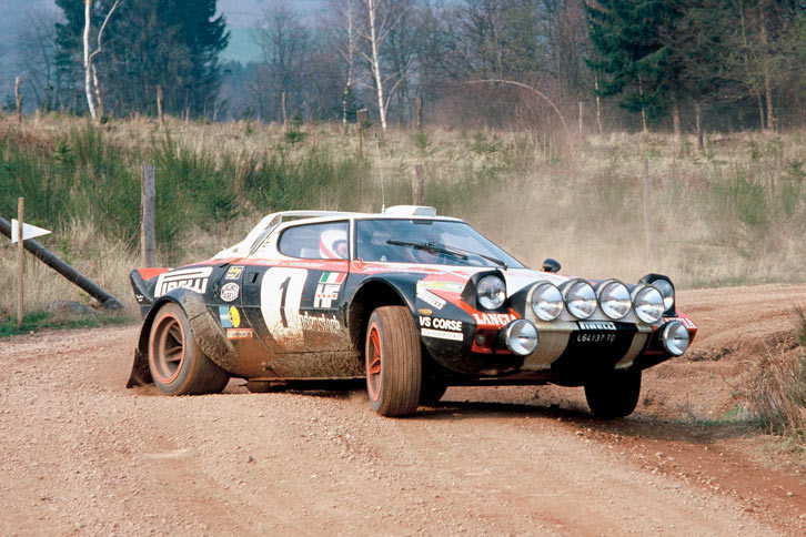 1974年からマニュファクチャラーズタイトルを3連覇したランチア。その後はフィアットが連覇を果たすなど、しばらくはイタリア勢がWRCをけん引する時代が続いた。