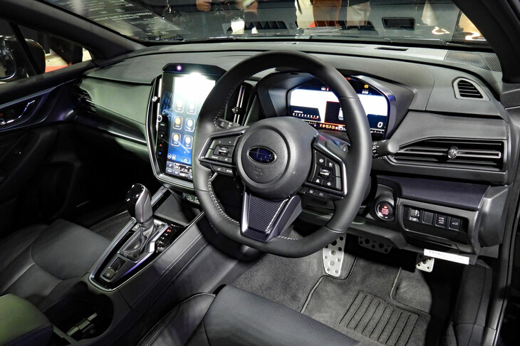 スバル・レヴォーグ レイバック ブラックセレクションSTIパフォーマンス