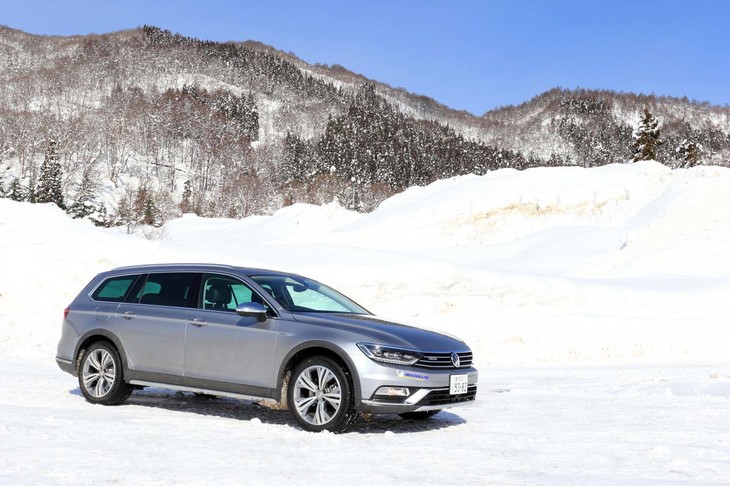 フォルクスワーゲン・パサート オールトラックTDI 4MOTIONアドバンス